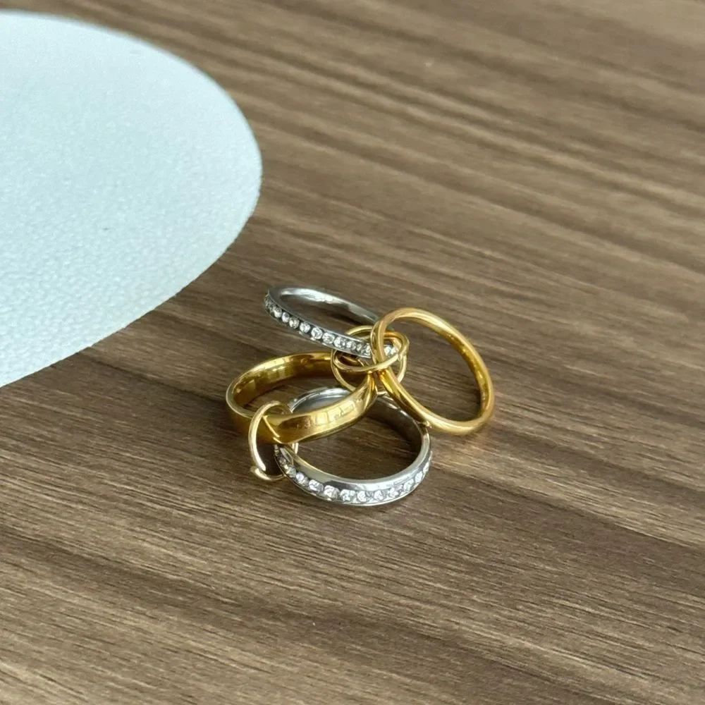 Chain Link Ring Q292 - Picture 2 of 4